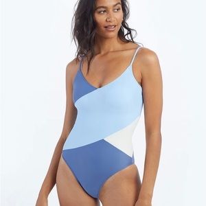Long torso 12 one-piece blue swimsuit - the Marina